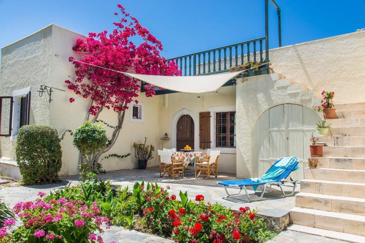 Bougainvillea House In Crete Sitia Exterior foto