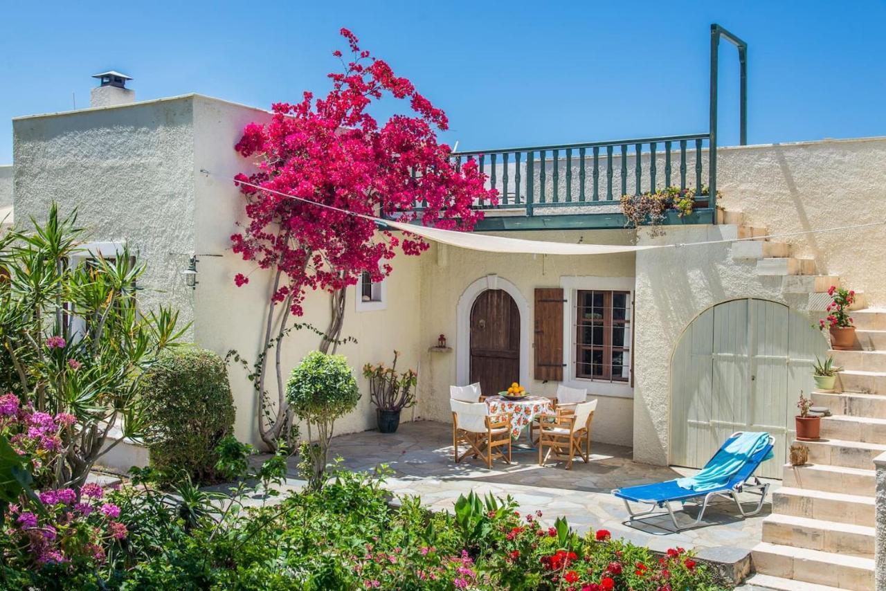 Bougainvillea House In Crete Sitia Exterior foto